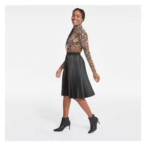 Faux leather pleated skirt - brand new